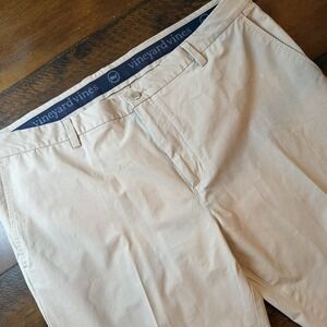 Vineyard Vines On-The-Go Pants Mens 40x32 Beige Stretch Chino Travel Golf